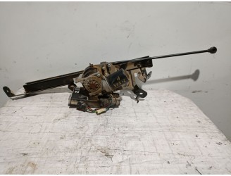 Recambio de motor cierre centralizado porton para kia carnival / grand carnival iii (vq) 2.9 crdi referencia OEM IAM 817704D101 