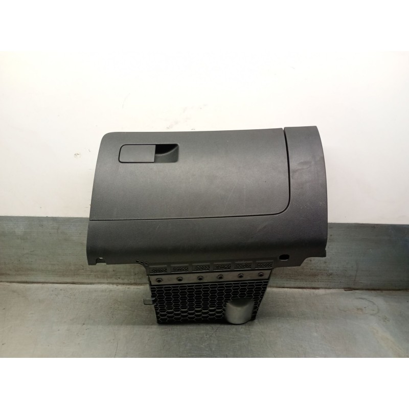 Recambio de guantera para skoda rapid spaceback (nh1) 1.6 tdi referencia OEM IAM 5JB857097  