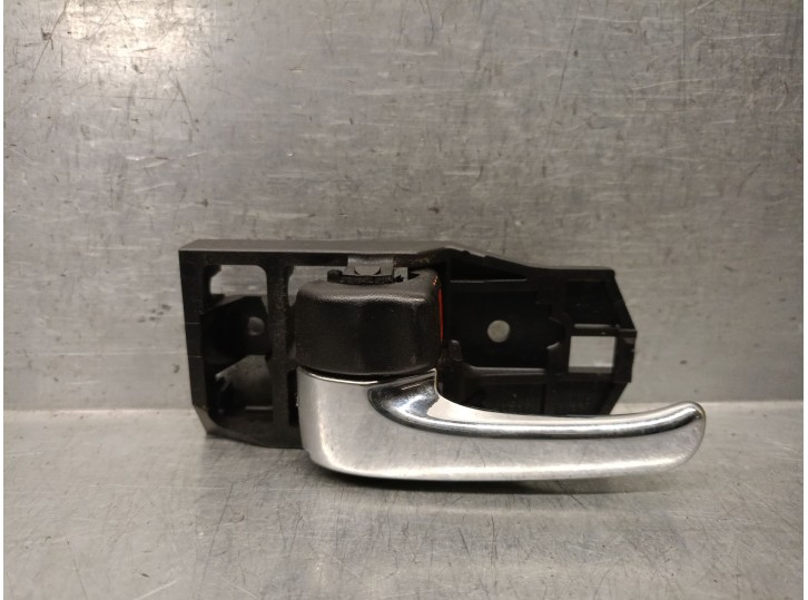 Recambio de maneta interior delantera izquierda para lexus is i (_e1_) 200 (gxe10) referencia OEM IAM 6920630150 6927822050C0 