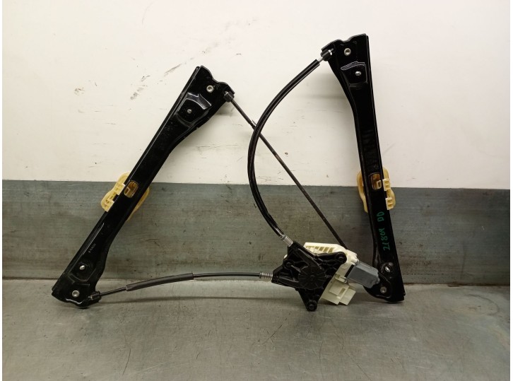 Recambio de elevalunas delantero derecho para skoda rapid spaceback (nh1) 1.6 tdi referencia OEM IAM 5JA959812  5JA837462