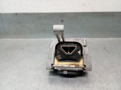 Replacement right engine mount for Volkswagen Touran (5T1) 2.0 TDI OEM IAM reference 5Q0199262DF 5Q0199262BJ 