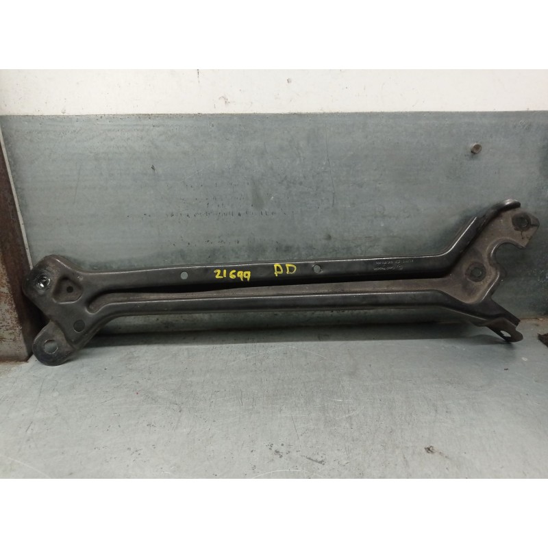 Recambio de soporte faro derecho para skoda superb iii (3v3) 2.0 tdi referencia OEM IAM 3V0806930  