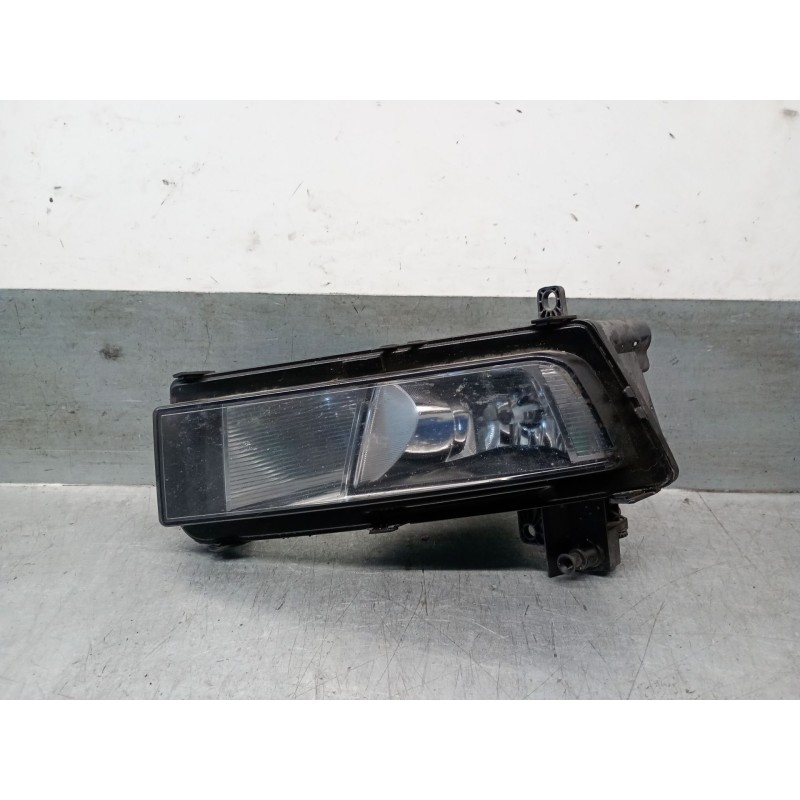 Recambio de faro antiniebla izquierdo para volkswagen touran (5t1) 2.0 tdi referencia OEM IAM 5TA941661 5TA941661 