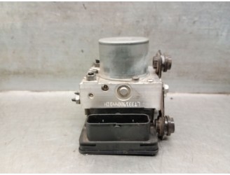 Recambio de abs para skoda rapid spaceback (nh1) 1.6 tdi referencia OEM IAM 6R0614117  6R0614517