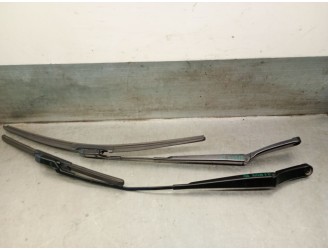 Recambio de brazo limpia delantero derecho para skoda rapid spaceback (nh1) 1.6 tdi referencia OEM IAM 5JB955410  5JB955409