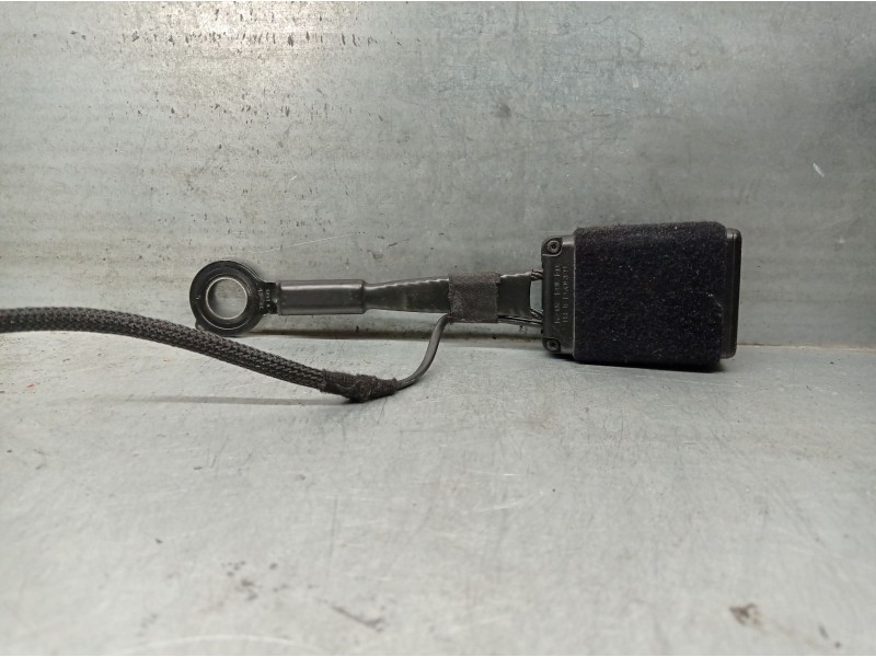 Recambio de enganche cinturon para peugeot 208 ii (ub_, up_, uw_, uj_) e-208 referencia OEM IAM 6350543ETB  