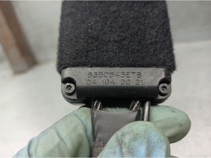 Recambio de enganche cinturon para peugeot 208 ii (ub_, up_, uw_, uj_) e-208 referencia OEM IAM 6350543ETB  