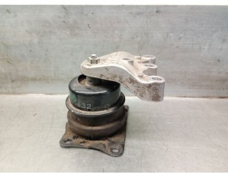 Recambio de soporte motor para skoda rapid spaceback (nh1) 1.6 tdi referencia OEM IAM 6C0199262E  6Q01991845AA