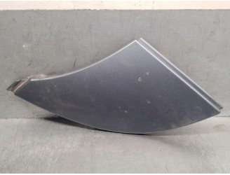 Replacement front moldings for Citroën Jumper II van 2.2 HDi 110 OEM IAM reference 1306530070 
