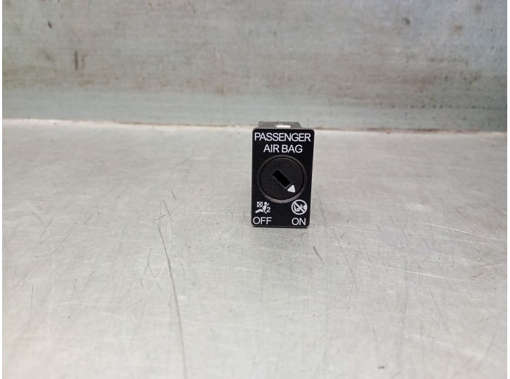 Recambio de interruptor para skoda rapid spaceback (nh1) 1.6 tdi referencia OEM IAM 5C5919237 5C5919237 