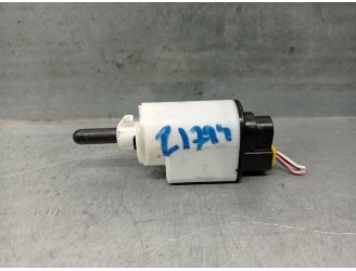 Recambio de sensor para peugeot 208 ii (ub_, up_, uw_, uj_) e-208 referencia OEM IAM 9813503180  