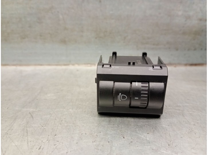 Recambio de mandos salpicadero para skoda rapid spaceback (nh1) 1.6 tdi referencia OEM IAM 5JA941333 5JA941333 