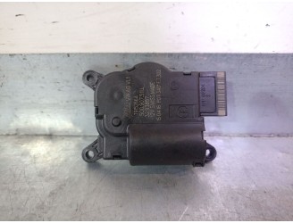 Recambio de motor apertura trampillas climatizador para volkswagen touran (5t1) 2.0 tdi referencia OEM IAM 5Q0907511L 5Q0907511L