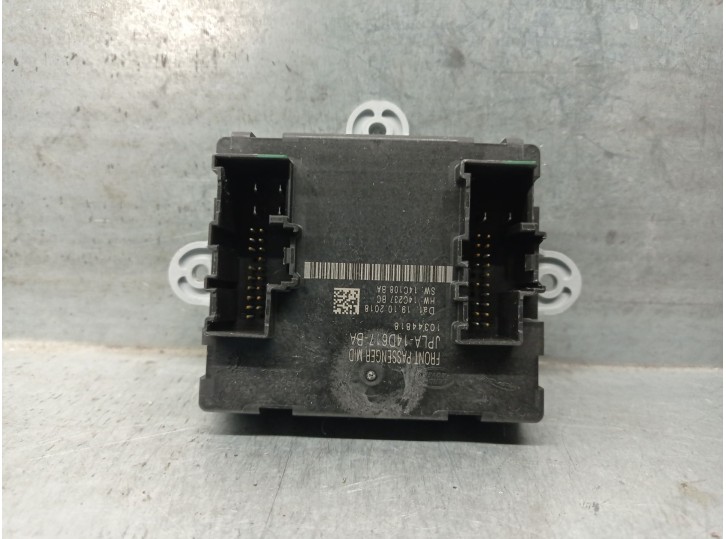 Replacement comfort module for Land Rover Discovery V (L462) 2.0 SD4 4x4 OEM IAM reference JPLA14D617BA 