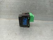 Replacement hazard warning switch for Land Rover Discovery V (L462) 2.0 SD4 4x4 OEM IAM reference HY3211K656AA 