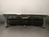 Recambio de rejilla delantera para ford maverick (uds, uns) 2.7 td referencia OEM IAM 623107F100 1959442 