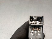 Recambio de mando elevalunas trasero derecho para ssangyong rodius i 2.7 xdi 4wd referencia OEM IAM 621W05450  