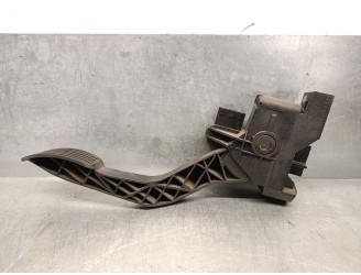 Recambio de potenciometro pedal para iveco daily vi furgoneta 33s15, 35s15, 35c15 referencia OEM IAM 5801333490 5801333490 BITRO