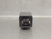 Replacement relay for SsangYong Korando (KJ) 2.9 TD OEM IAM reference 6662005000 
