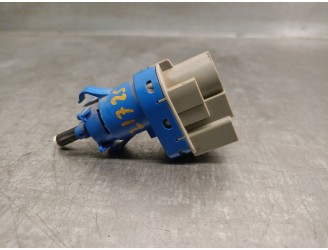 Recambio de interruptor para ford focus iv turnier (hp) 1.0 ecoboost referencia OEM IAM 8T4T9G854AA  