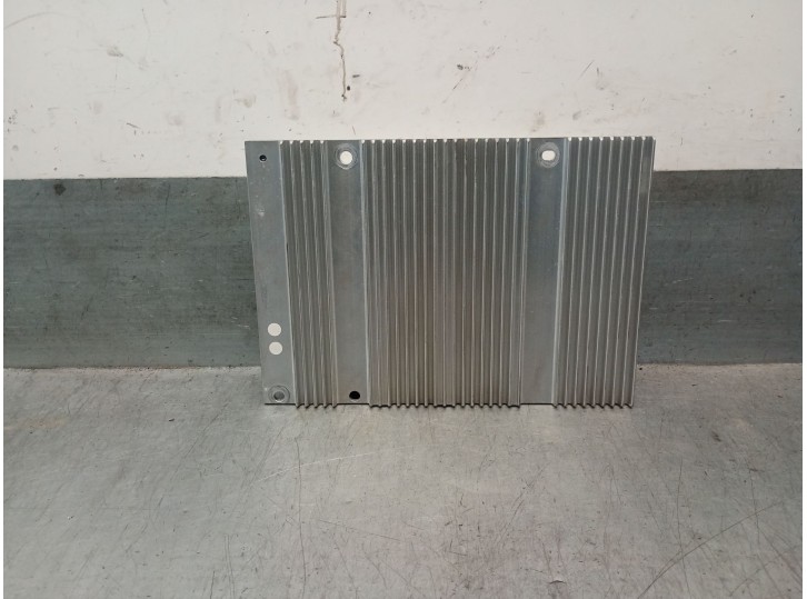 Recambio de amplificador para volvo s40 ii (544) 2.0 d referencia OEM IAM 30679536 