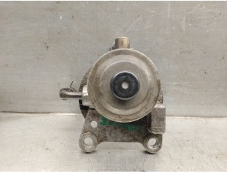 Recambio de soporte filtro gasoil para toyota corolla (_e12_) 2.0 d-4d (cde120r_, cde120l_) referencia OEM IAM 2338027081 233802