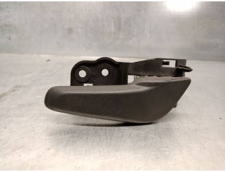 Recambio de maneta interior delantera derecha para iveco daily vi furgoneta 33s15, 35s15, 35c15 referencia OEM IAM 5801834162 58