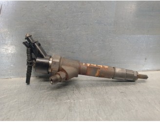 Recambio de inyector para renault laguna ii (bg0) 1.9 dci diesel referencia OEM IAM 7700111014 0445110021 BOSCH