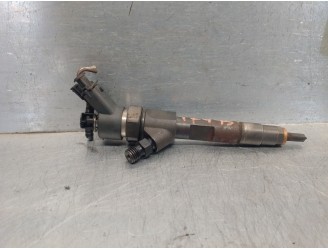 Recambio de inyector para renault laguna ii (bg0) 1.9 dci diesel referencia OEM IAM 7700111014 0445110021 BOSCH