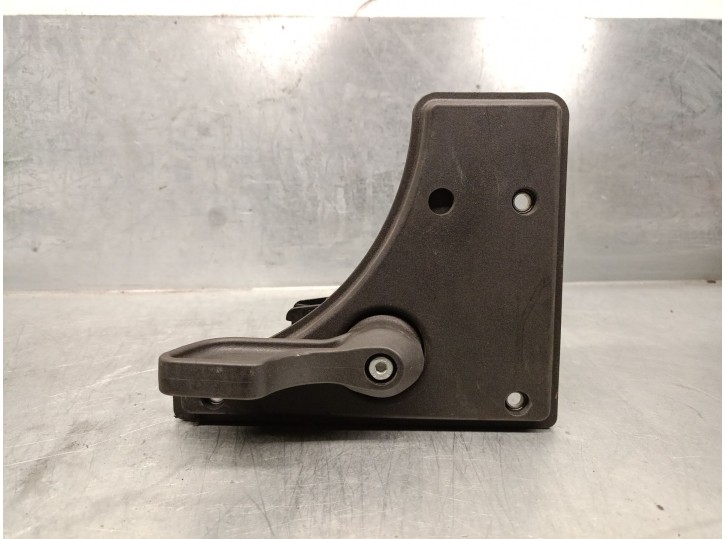 Recambio de maneta interior trasera derecha para iveco daily vi furgoneta 33s15, 35s15, 35c15 referencia OEM IAM 242609  