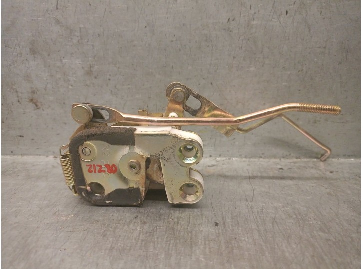 Recambio de cerradura puerta delantera derecha para ssangyong korando (kj) 2.9 td referencia OEM IAM 7120206000 7120206000 