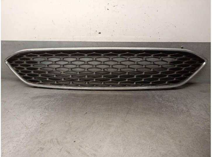Recambio de rejilla paragolpes central para ford focus iv turnier (hp) 1.0 ecoboost referencia OEM IAM F1EB8200A 1875314 