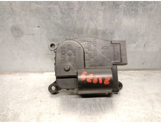 Recambio de motor apertura trampillas climatizador para iveco daily vi furgoneta 33s15, 35s15, 35c15 referencia OEM IAM MR113800