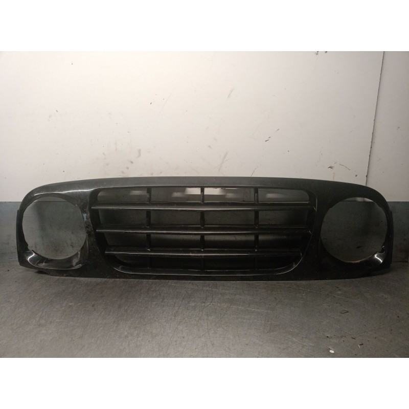 Recambio de rejilla delantera para ssangyong korando (kj) 2.9 td referencia OEM IAM 7943006500 7943006500 