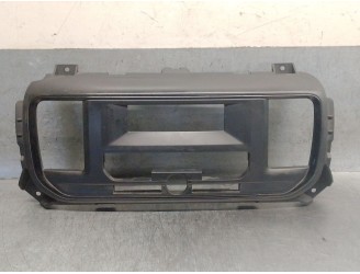 Recambio de moldura para citroën jumpy iii furgoneta (v_) 1.6 bluehdi 115 referencia OEM IAM 227275011  