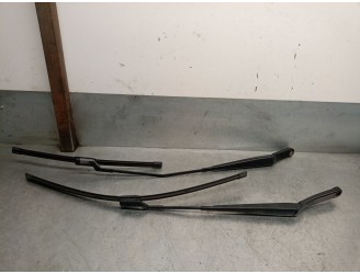 Recambio de brazo limpia delantero derecho para volkswagen golf vii (5g1, bq1, be1, be2) 2.0 gti referencia OEM IAM 5G1955409C 5