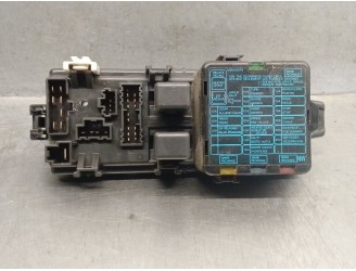 Recambio de caja reles / fusibles para mitsubishi space wagon (n3_w, n4_w) 2.0 (n33w) referencia OEM IAM MB818979  