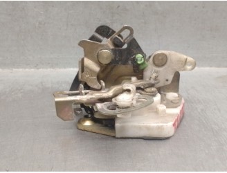 Recambio de cerradura puerta trasera izquierda para mitsubishi space wagon (n3_w, n4_w) 2.0 (n33w) referencia OEM IAM MB676201 M