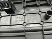 Recambio de moldura para land rover discovery v (l462) 2.0 sd4 4x4 referencia OEM IAM HY3213201AA  