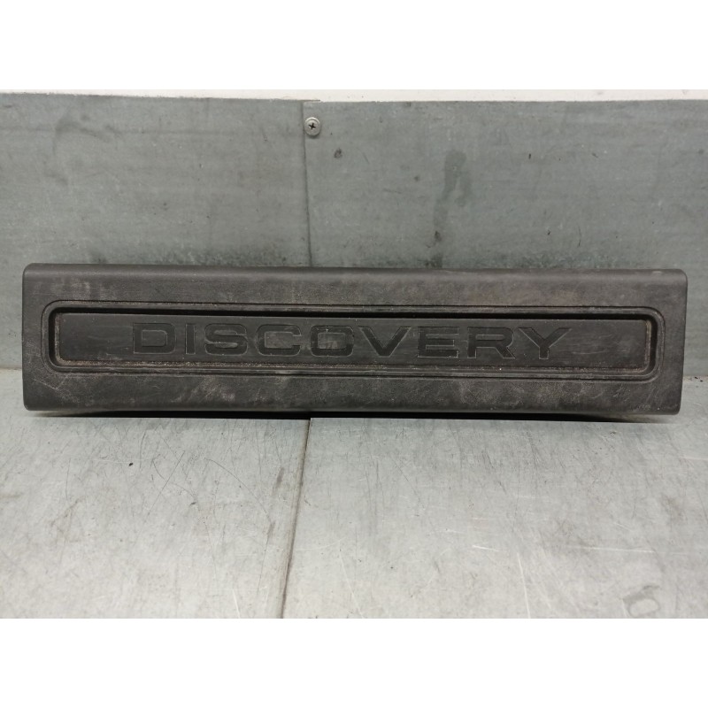 Recambio de moldura para land rover discovery v (l462) 2.0 sd4 4x4 referencia OEM IAM HY3213200AA  