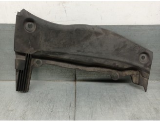 Recambio de molduras delanteras para land rover discovery v (l462) 2.0 sd4 4x4 referencia OEM IAM HPLA02222A  