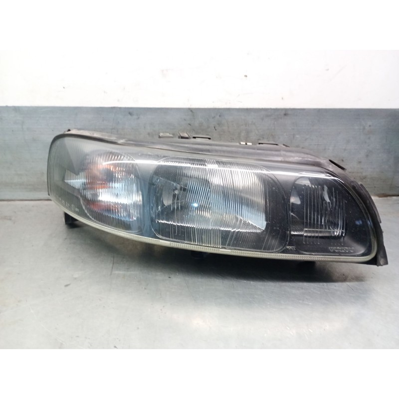 Recambio de faro derecho para volvo s60 i (384) 2.4 referencia OEM IAM 89007860 89007860 8693590