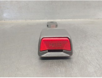 Recambio de enganche cinturon para mitsubishi space wagon (n3_w, n4_w) 2.0 (n33w) referencia OEM IAM NSB1072  NSB1072 NSK