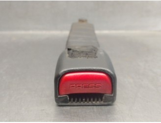 Recambio de enganche cinturon para ssangyong korando (kj) 2.9 td referencia OEM IAM 7463006002LAO 7463006002LAO 04101205