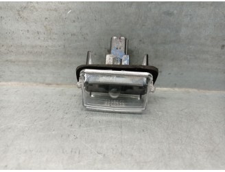 Recambio de piloto matricula para toyota yaris (_p21_, _pa1_, _ph1_) 1.5 hybrid (mxph10) referencia OEM IAM 812700D120 