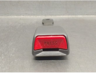 Recambio de enganche cinturon para mitsubishi space wagon (n3_w, n4_w) 2.0 (n33w) referencia OEM IAM NSB1072  NSB1072 NSK