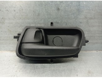 Recambio de maneta interior trasera izquierda para toyota yaris (_p21_, _pa1_, _ph1_) 1.5 hybrid (mxph10) referencia OEM IAM 692