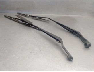 Recambio de brazo limpia delantero derecho para mitsubishi space wagon (n3_w, n4_w) 2.0 (n33w) referencia OEM IAM MB848795 MB848