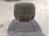 Replacement right front seat for Renault Austral TCe 130 OEM IAM reference 