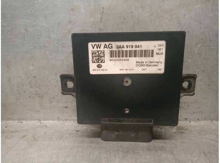 Recambio de modulo electronico para volkswagen cc referencia OEM IAM 3AA919041 3AA919041 8ES010452 HELLA
